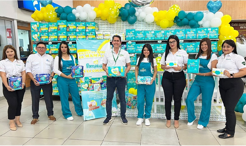 Supermercados La Colonia y Pampers lanzan promoción “Siente el amor de mamá”