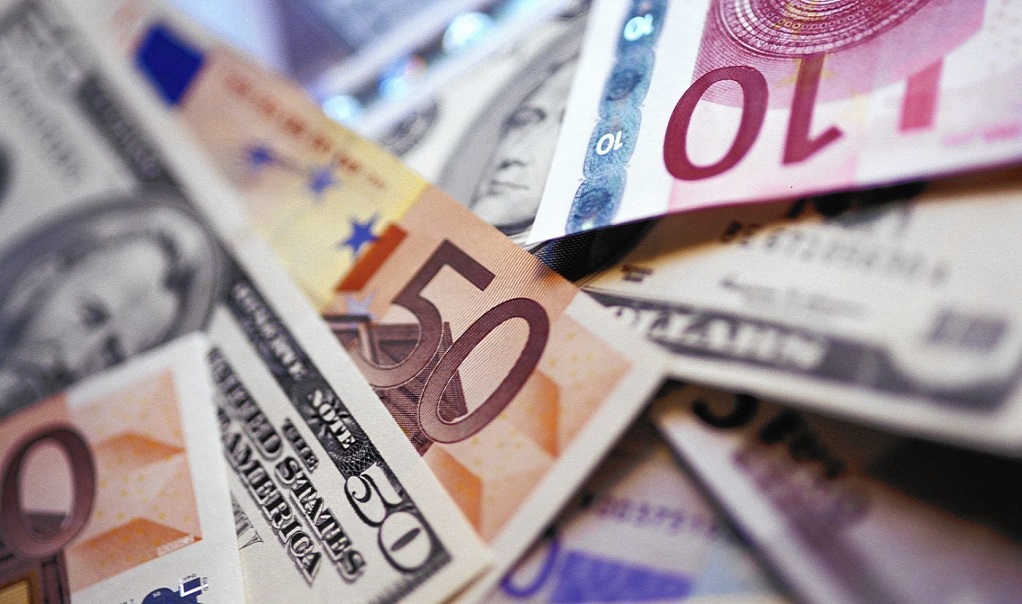 El euro sube hasta 1.0950 dólares