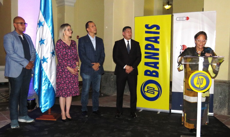 Banpaís y IHCI inauguran Arte Capital en el MIN