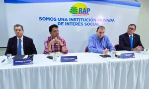 RAP urge aprobación de ley para restituir derechos laborales en Honduras