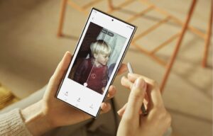 Mejora tus fotos con las funciones de edición de Galaxy AI