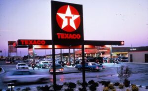 120 Años Confiando en la Estrella: Texaco Acompañando a los Conductores del Mundo