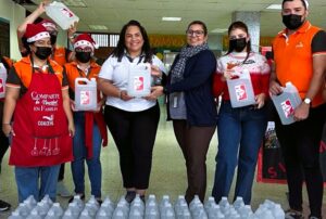 COACEHL fortalece al Hospital Escuela con importante donación de alcohol etílico