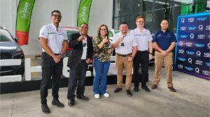 Supermercados La Colonia premia con camionetas Chery 2025