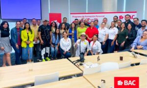 BAC impulsa talento periodístico con experiencia de crecimiento integral