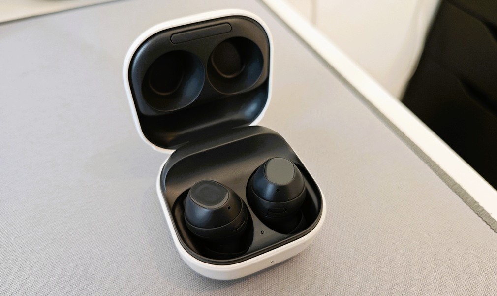 Samsung Galaxy Buds Core: elegancia en audio con AI