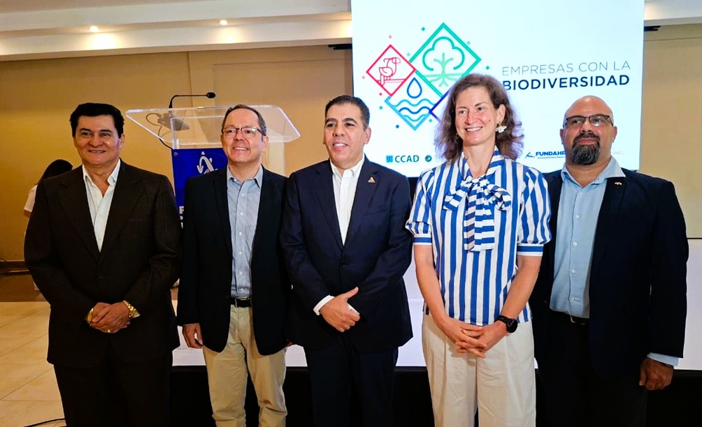 FUNDAHRSE marca hito regional con insignia ambiental
