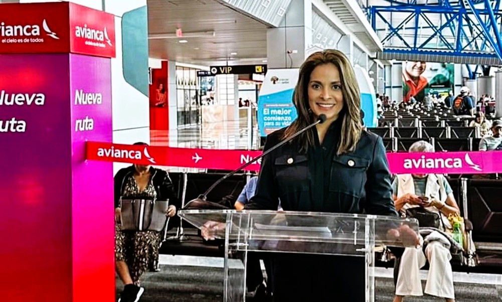 Reyna Mejía proyecta orgullo de Honduras ante el mundo en Forbes